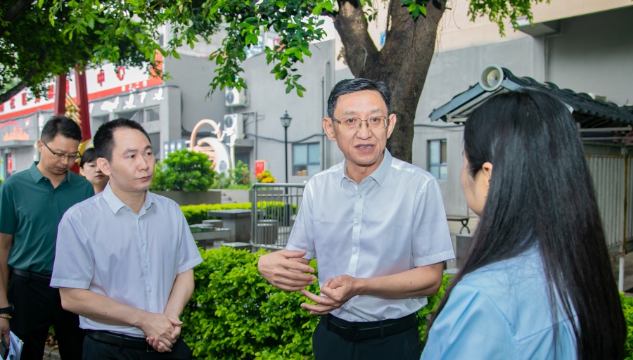 
                                    凌永航调研共同富裕重点观察点位工作情况